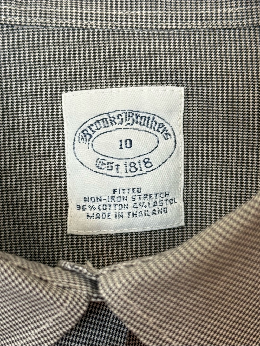 Brooks Brothers Black and White Non-Iron Stretch Women's Button-Down Shirt - Picture 3 of 8